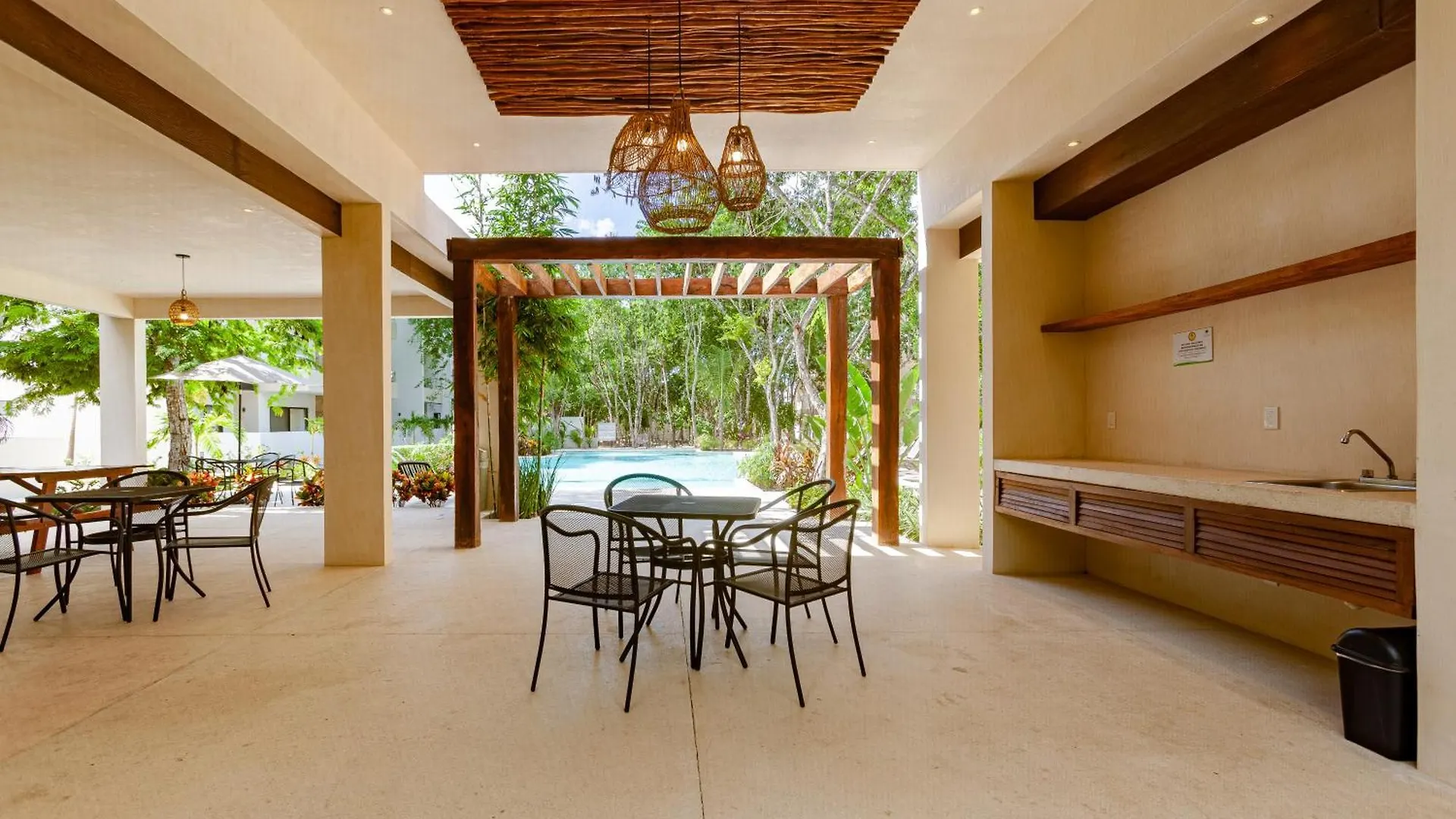 New! Condojaguar12Min To Caribe,Pools,Playground Playa del Carmen 0*,  Mexico