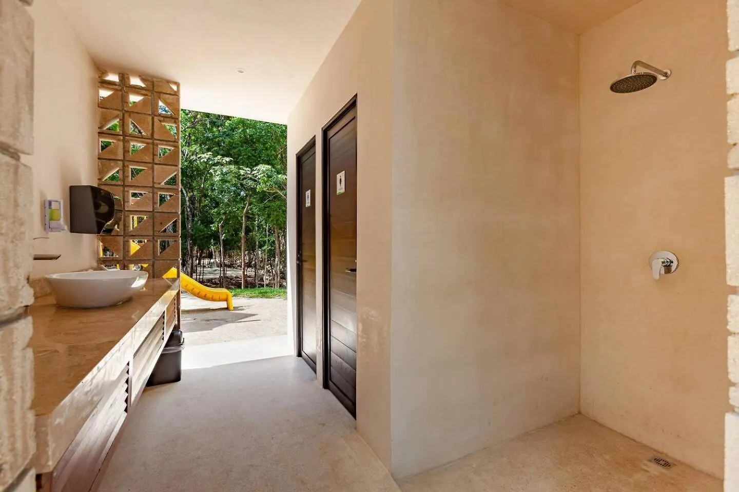 New! Condojaguar12Min To Caribe,Pools,Playground Playa del Carmen