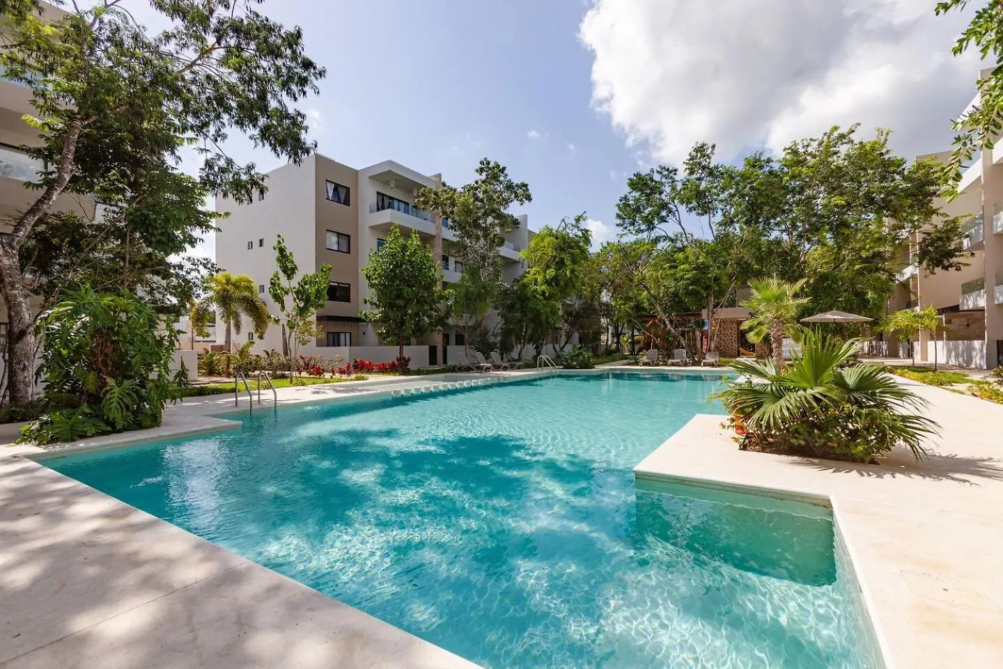 New! Condojaguar12Min To Caribe,Pools,Playground Playa del Carmen Holiday home