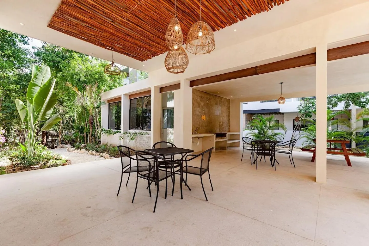 New! Condojaguar12Min To Caribe,Pools,Playground Playa del Carmen Holiday home
